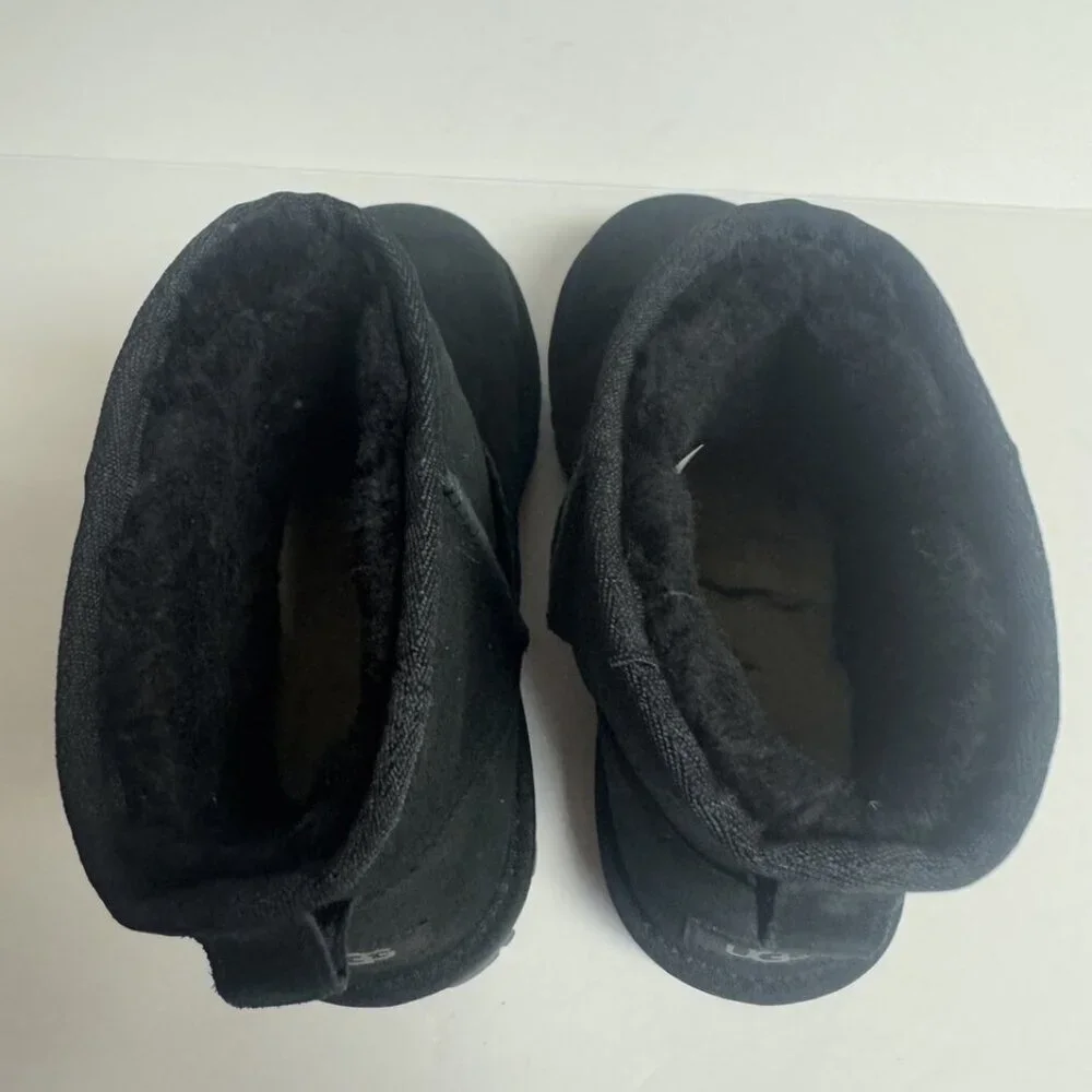UGG like new
